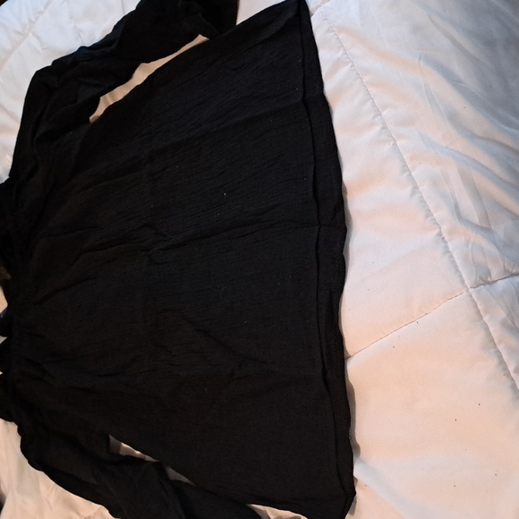 Last One. New boutique boho ruffle top - Picture 5 of 8